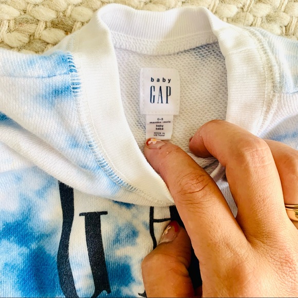 Baby Gap tie dye sweatsuit set - Picture 2 of 3
